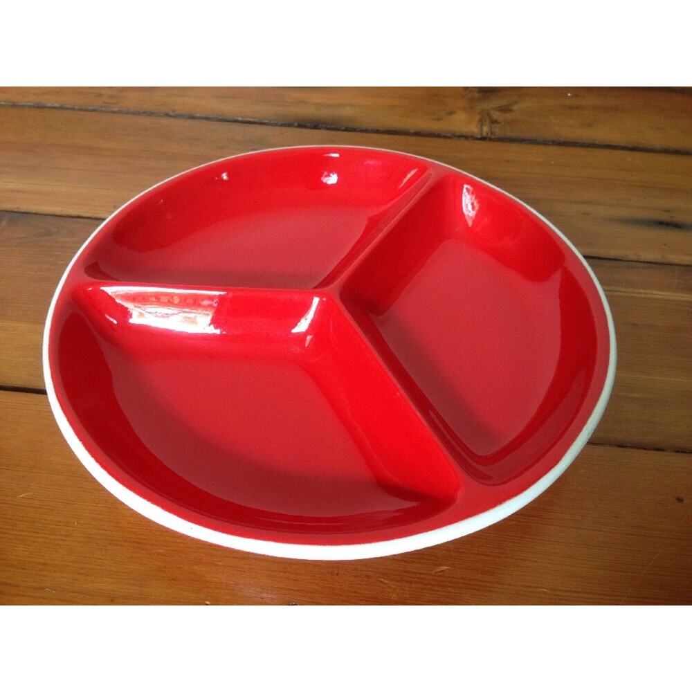 Over & Back Red Valentine Italy Ceramic Three Partition Serving Dish Plate 10"